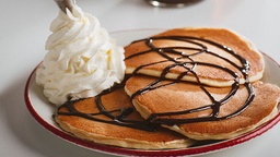 Tortitas sirope y nata